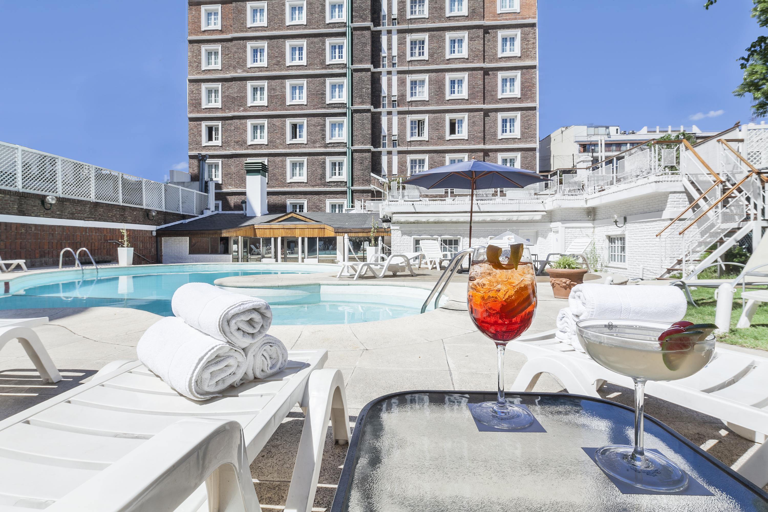 Claridge Hotel Buenos Aires Exterior photo The hotel's rooftop pool