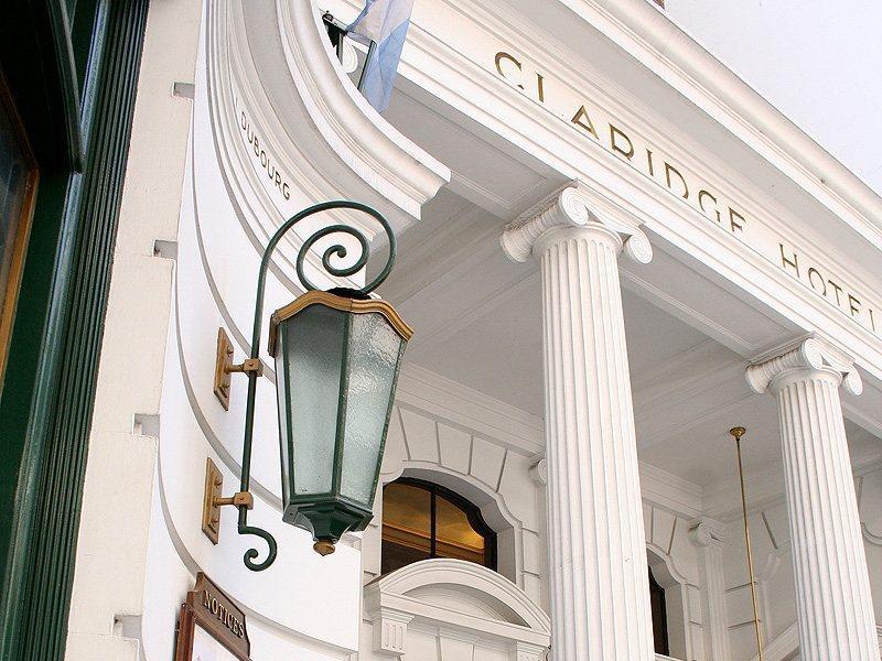 Claridge Hotel Buenos Aires Exterior photo The hotel's entrance